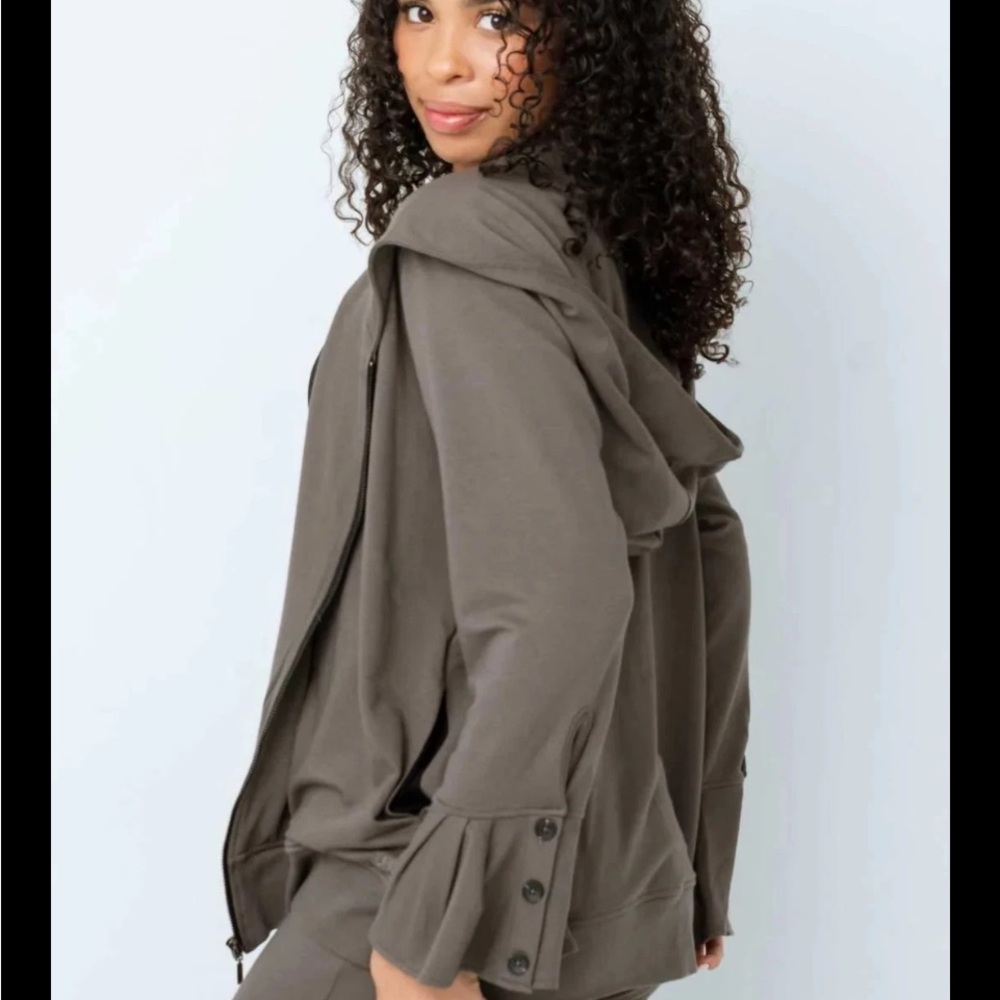 NWT Ian & Co. The Everywhere Hoodie Charcoal Women's Zip-Up Jacket Small